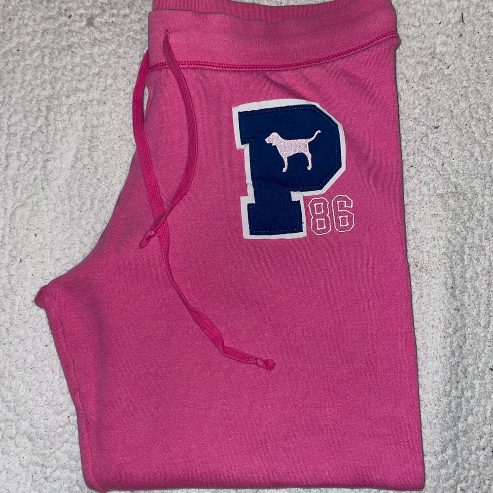 Pink Victoria’s Secret Women’s Logo Jogger Sweatpants - Picture 1 of 7